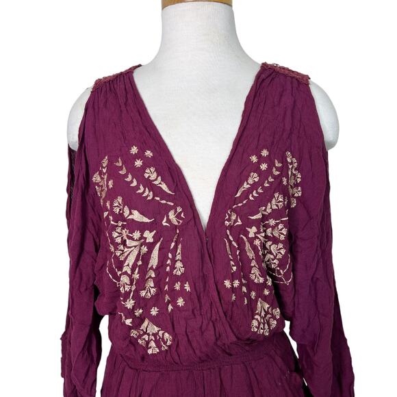 Free People Embroidered Faux Wrap Cold Shoulder Gauze Romper Maroon Womens XS - Picture 3 of 7